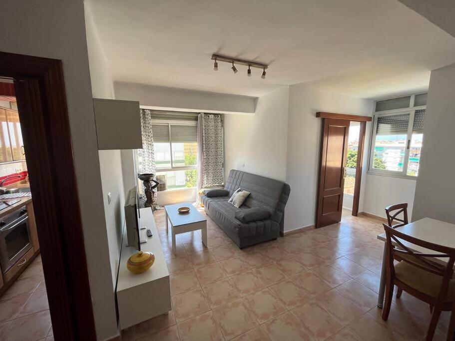 טורה דל מאר Apartamento Ginebra מראה חיצוני תמונה